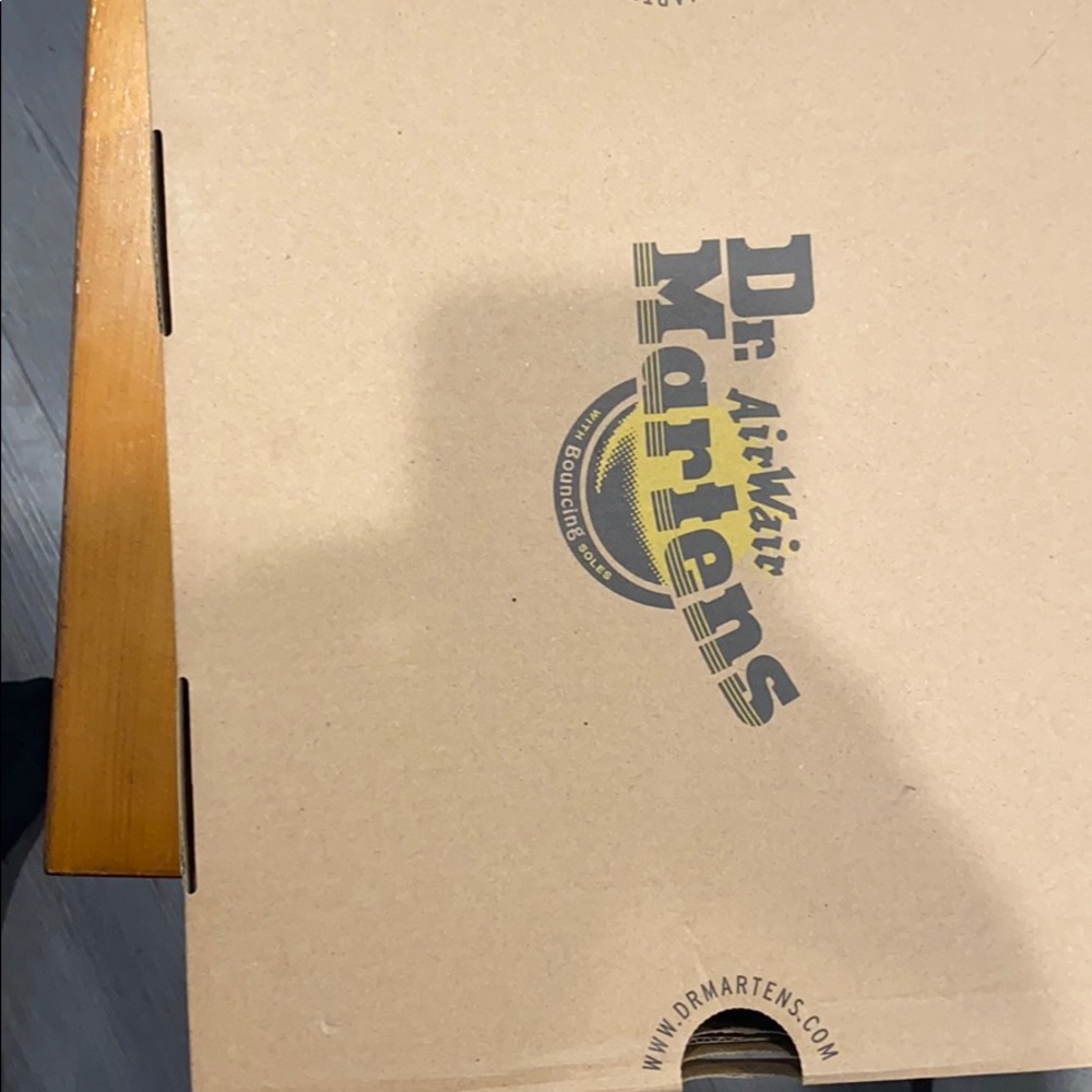Dr martens zaniel zipper boots brand new
